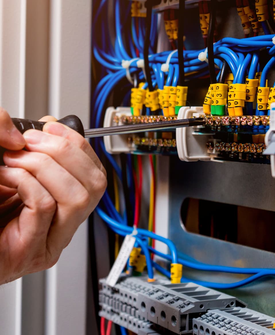 Reparación instalaciones eléctricas en A Coruña